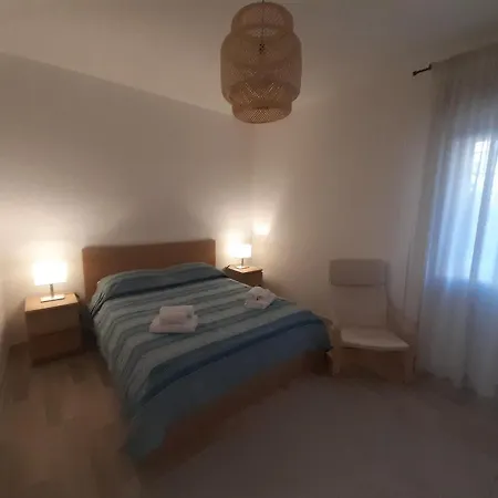 Orleans 아파트 *